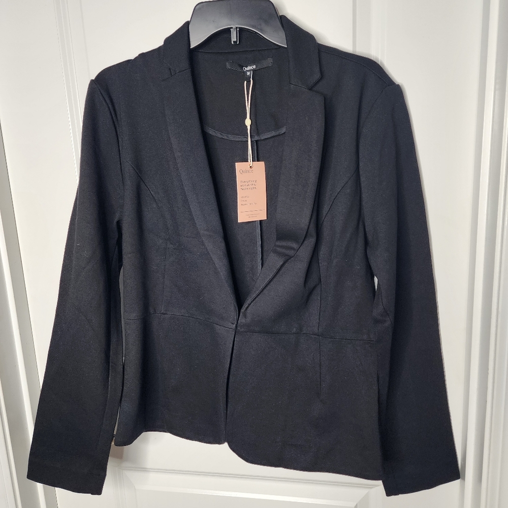 Quince Black Tailored Blazer Ultra Stretch Ponte NWT Medium - Picture 2 of 6